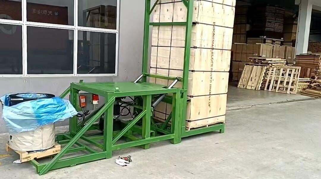 Polywood Turnover Machine